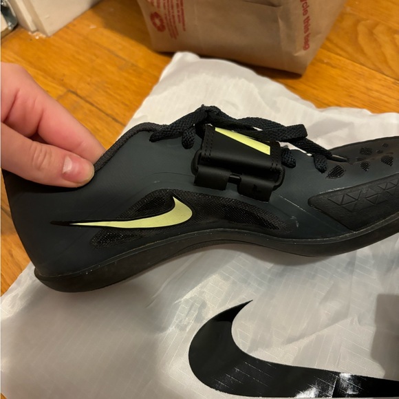 Track and field throwing shoes - Picture 4 of 4